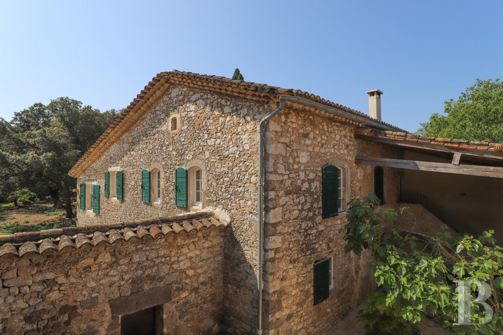 Dans le Gard, au sud d’Anduze, un vaste mas sur un domaine de 130 hectares - photo  n°3